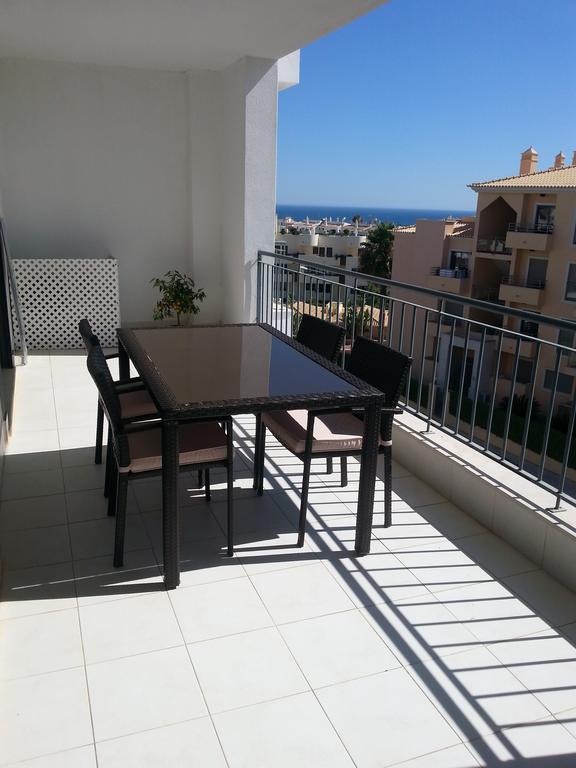 Apartment With Terrace Albufeira Olhos De Agua Kültér fotó